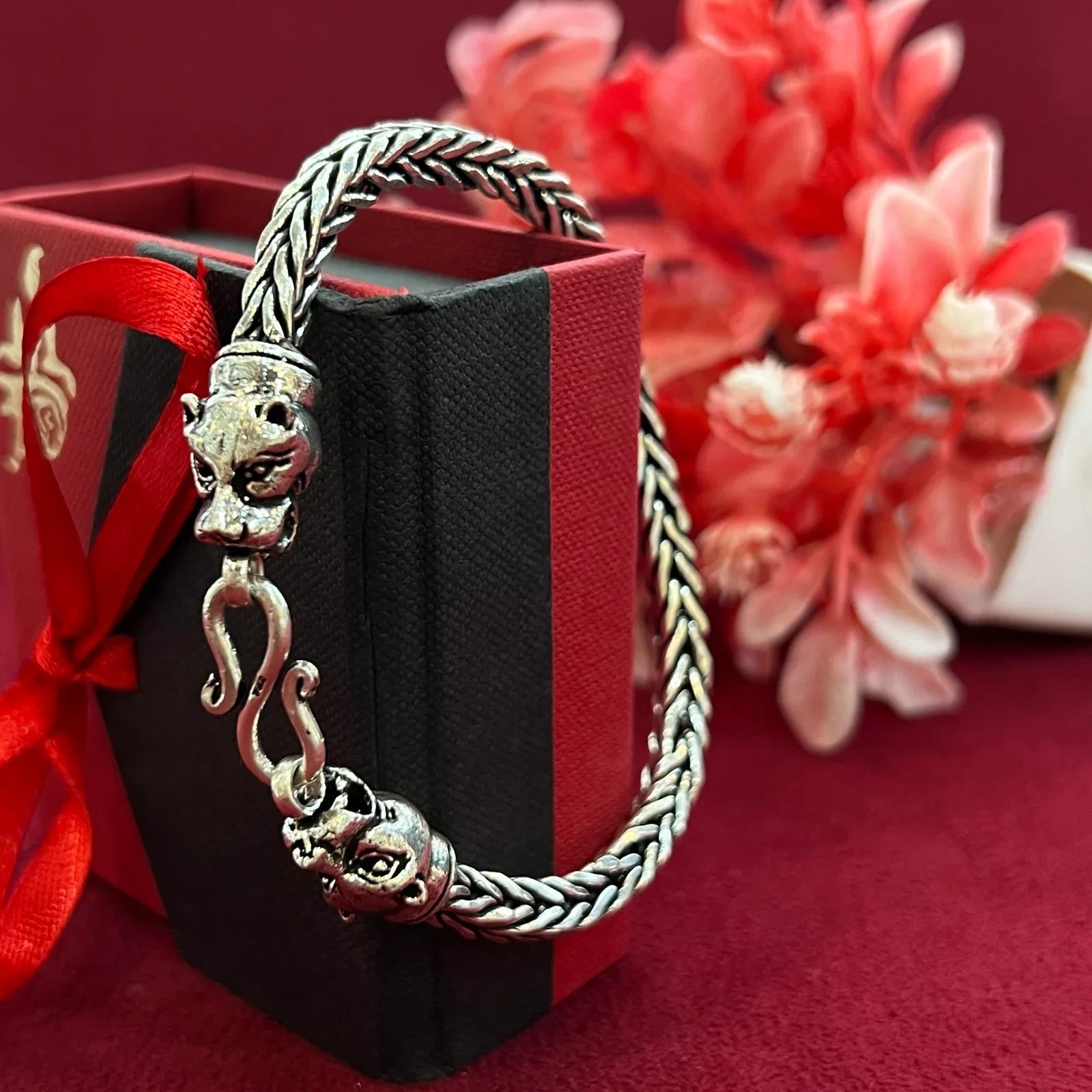 925 Silver Bracelet for Men | Silver Tiger Face Bracelet | Men’s Oxidised Bracelet – AJ Jewellers