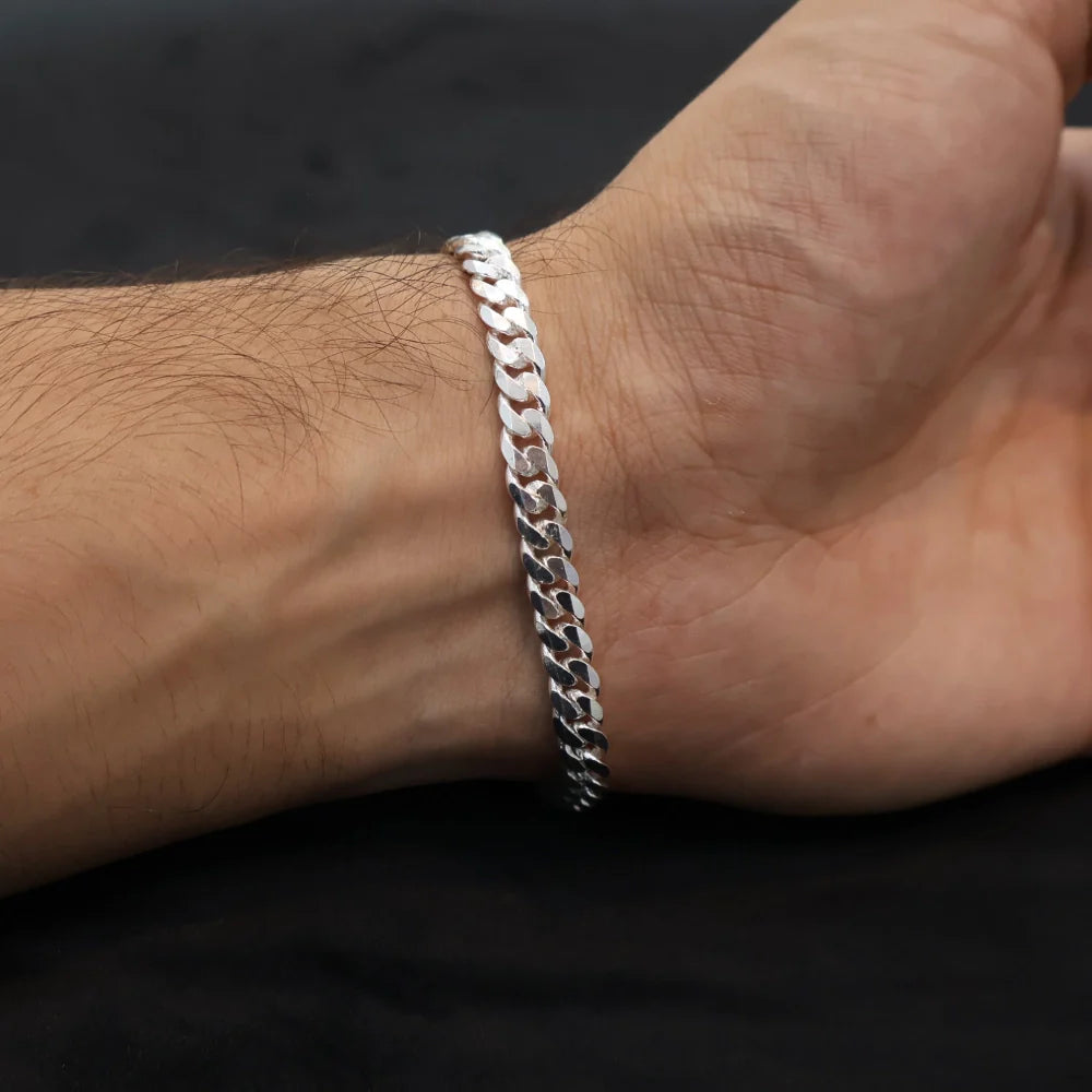 Curb Design Silver Bracelet for Men | 8 Inch – AJ Jewellers