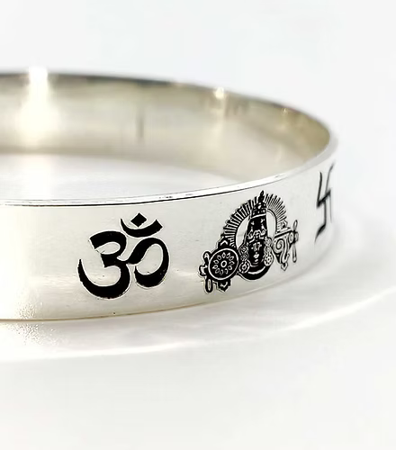 OM Shank Venkateswara Chakra Swastik Design Pure Silver Kada for Men – AJ Jewellers